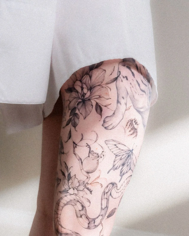 Татуировка в стиле тонких линий - работа 5